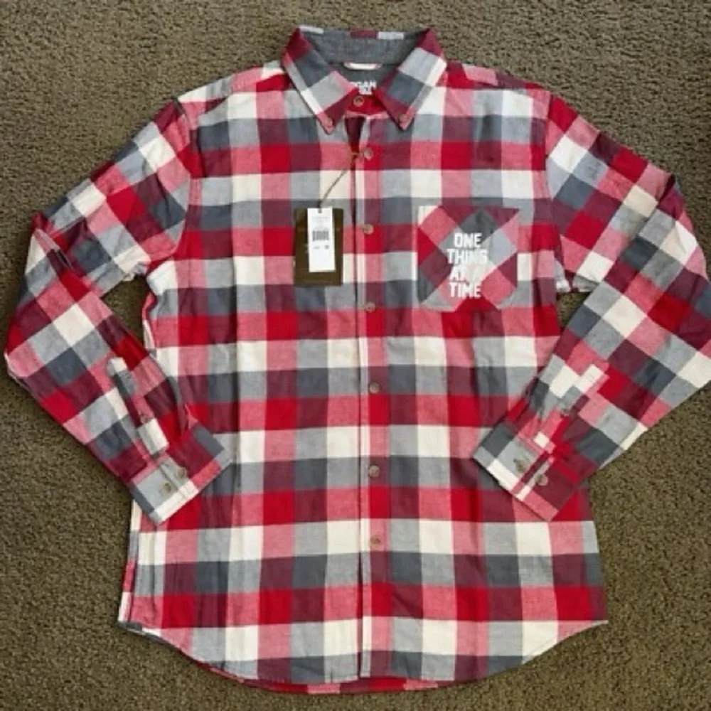 Morgan wallen one thing at a time tour Red Gray Plaid flannel Shirt Men's medium